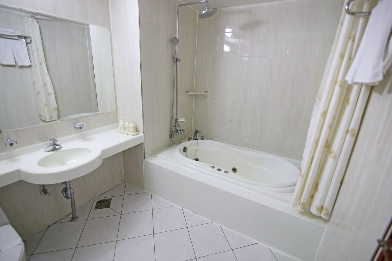 Geoje Island Hotel Extérieur photo